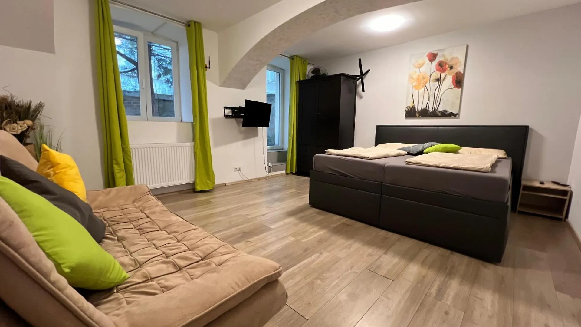 Brilliant Souterrain Apt. - Prater Amuesement Park Wien